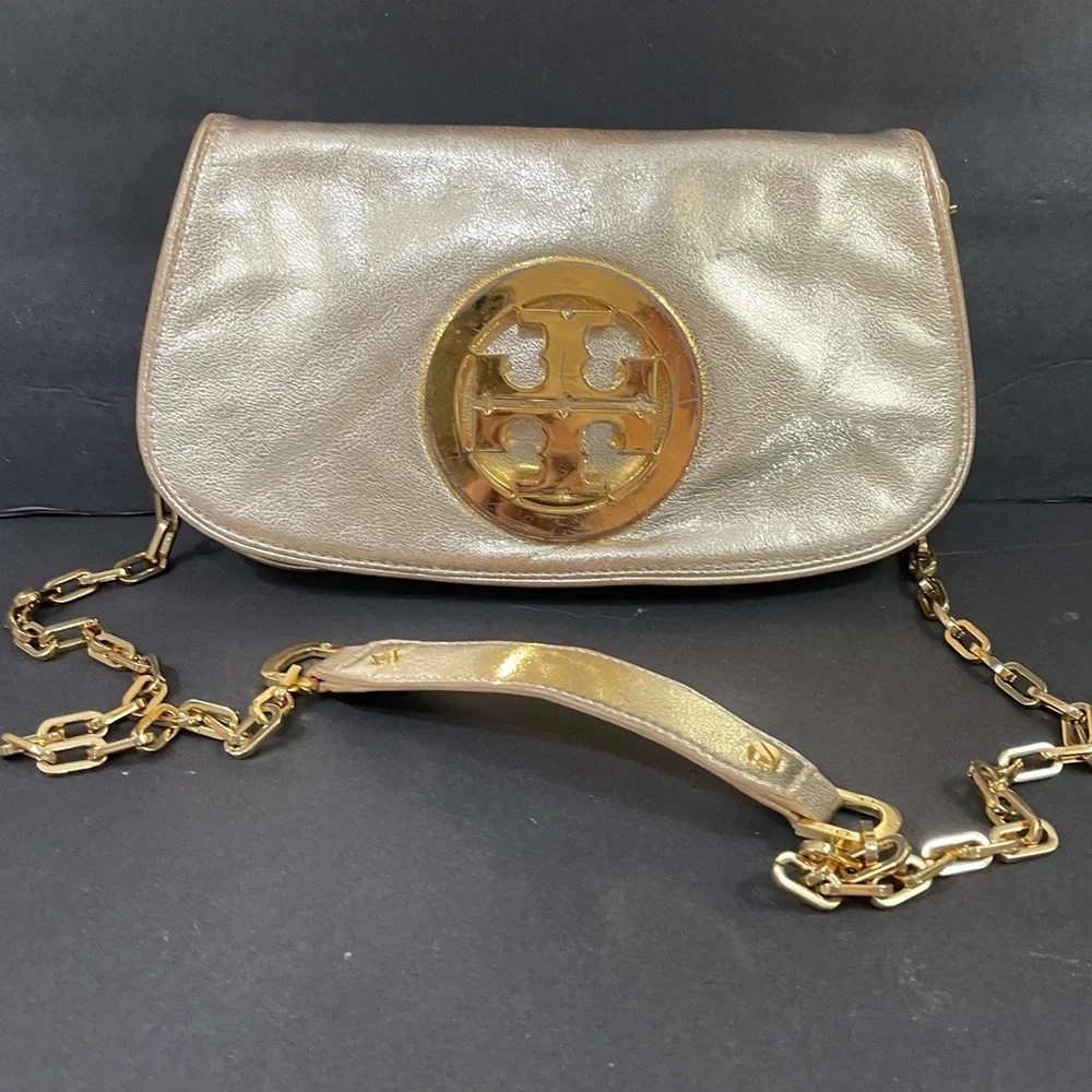 Tory Burch Reva Gold Chain Shoulder Bag - Picture 3 of 16